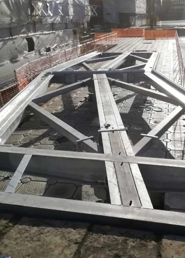 OMC Engineered Solutions - Boland's Quay Pedestrian Bridge Installation
